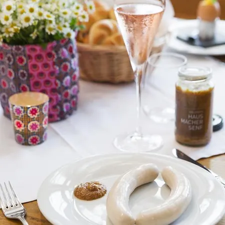 מלון Geniesserhotel Doellerer 4*