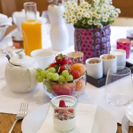 Geniesserhotel Doellerer מלון גולינג אן דר זלצאך