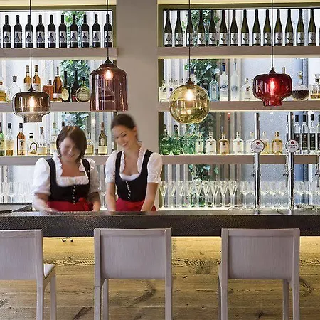 Geniesserhotel Doellerer מלון